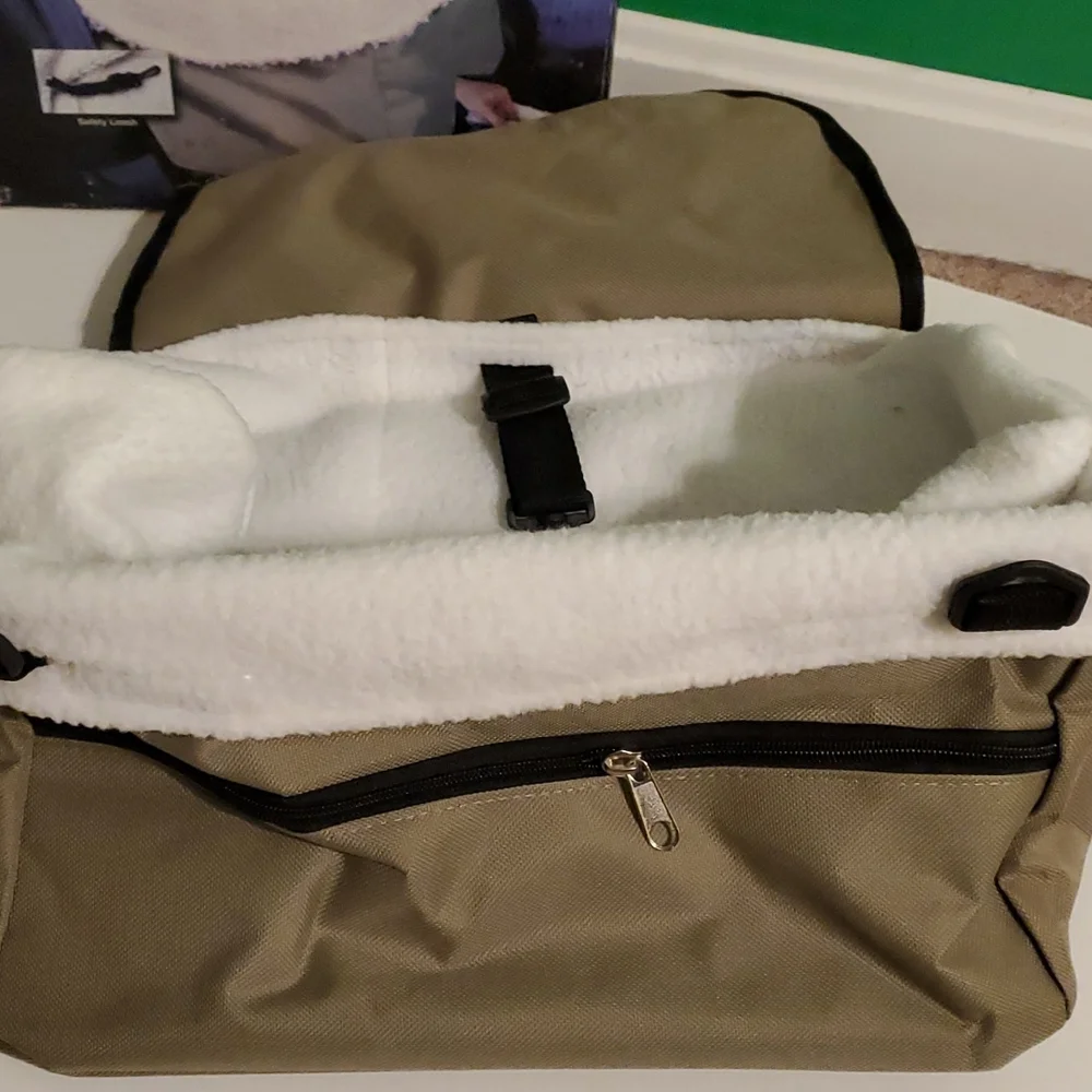 New in Box, safety pet booster seat with front pocket storage